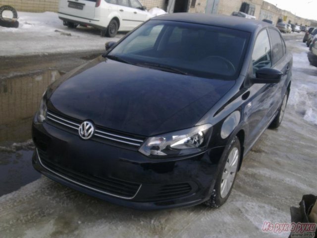 Volkswagen Polo,  седан,  2011 г. в.,  пробег:  13600 км.,  автоматическая,  1.6 л в городе Набережные Челны, фото 2, Volkswagen