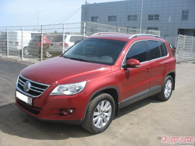 Volkswagen Tiguan,  внедорожник,  2009 г. в.,  пробег:  28000 км.,  автоматическая,  2 л в городе Ижевск, фото 5, Удмуртия