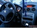 Peugeot 308,  хэтчбек,  2008 г. в.,  пробег:  70000 км.,  автоматическая,  1.6 л в городе Санкт-Петербург, фото 1, Ленинградская область