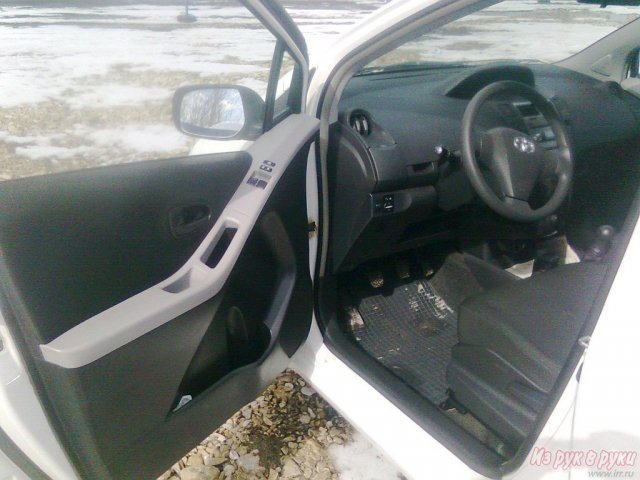 Toyota Yaris,  хэтчбек,  2009 г. в.,  пробег:  52000 км.,  механическая,  1.0 л в городе Пермь, фото 6, Toyota