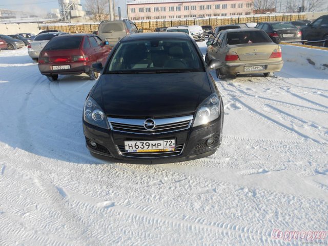 Opel Astra,  седан,  2010 г. в.,  пробег:  26500 км.,  механическая,  1.6 л в городе Тюмень, фото 5, Тюменская область