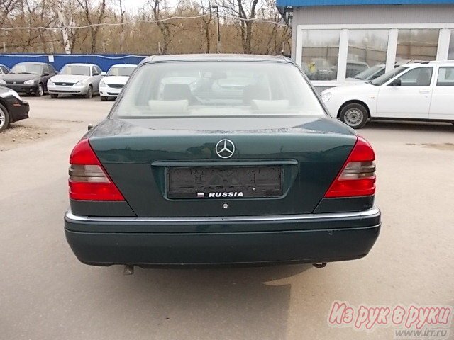 Продается Mercedes C 180,  цвет:  зеленый,  двигатель: 1.7 л,  90 л. с.,  кпп:  механика,  кузов:  Седан,  пробег:  263299 км в городе Саратов, фото 2, Mercedes