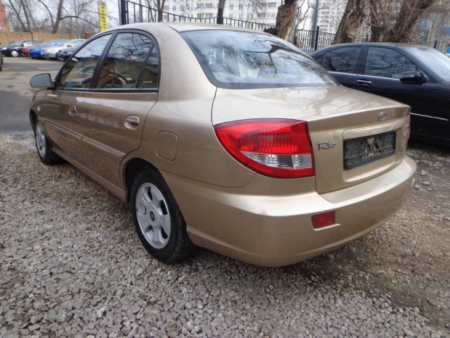 Продаётся KIA Rio 2006 г. в.,  1493 см3,  пробег:  74000 км.,  цвет:  бежевый металлик в городе Москва, фото 2, Московская область