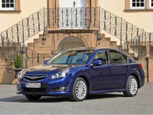 Subaru Legacy 2012г.  вариатор 2457см.  куб в городе Москва, фото 5, Московская область