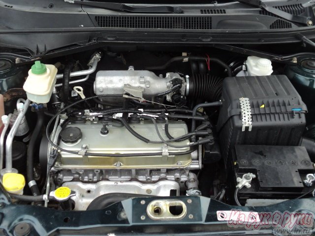 Продается Chery Tiggo,  цвет:  зеленый,  двигатель: 2.4 л,  129 л. с.,  кпп:  механика,  кузов:  Внедорожник,  пробег:  75000 км в городе Саратов, фото 2, Chery