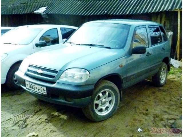 Chevrolet Niva,  внедорожник,  2006 г. в.,  пробег:  69700 км.,  механическая,  1,7 л в городе Ярославль, фото 1, Ярославская область