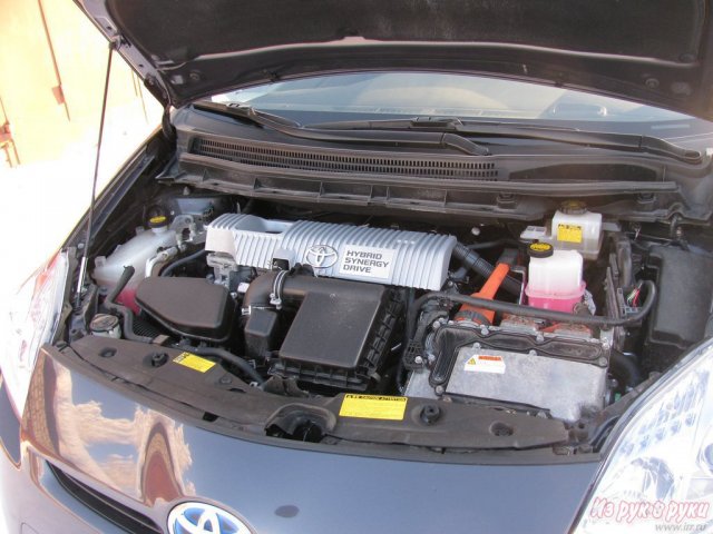 Toyota Prius,  хэтчбек,  2009 г. в.,  пробег:  40000 км.,  вариатор,  1.8 л в городе Киров, фото 1, Toyota