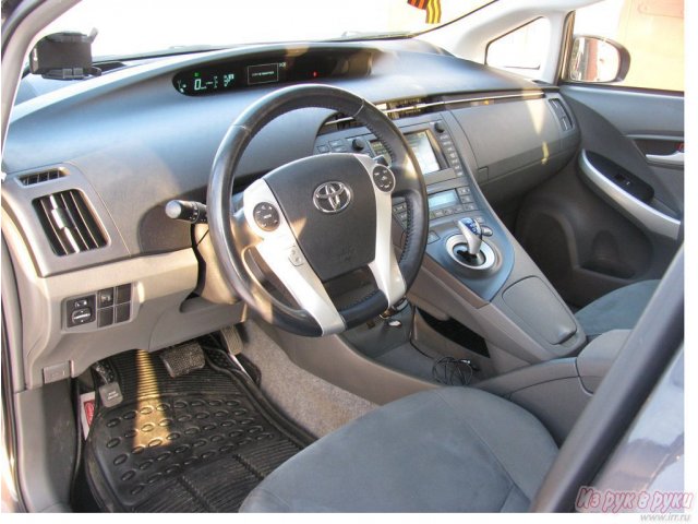 Toyota Prius,  хэтчбек,  2009 г. в.,  пробег:  40000 км.,  вариатор,  1.8 л в городе Киров, фото 2, Калужская область