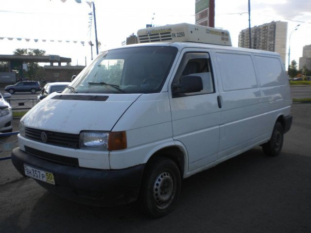 Продаётся Volkswagen Transporter 1997 г. в.,  2500 см3,  пробег:  100000 км.,  цвет:  белый в городе Москва, фото 2, Малый коммерческий транспорт