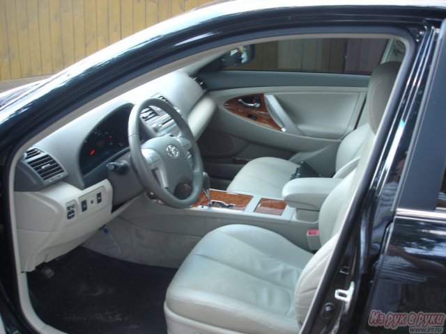 Toyota Camry,  седан,  2008 г. в.,  пробег:  80000 км.,  автоматическая,  2.4 л в городе Москва, фото 1, Московская область