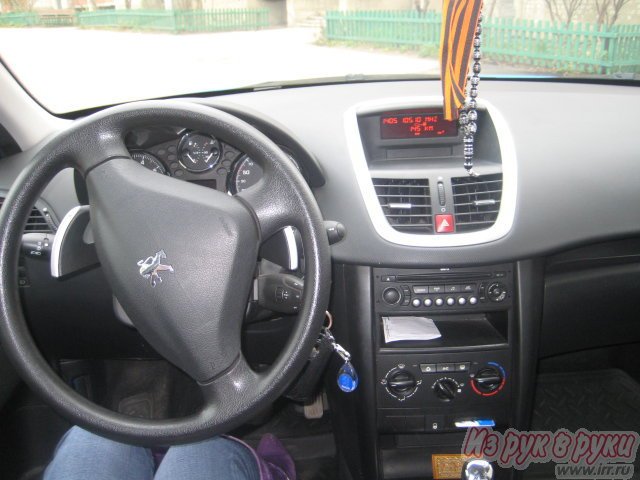 Peugeot 207,  хэтчбек,  2008 г. в.,  пробег:  48000 км.,  роботизированная,  1.4 л в городе Арзамас, фото 3, стоимость: 350 000 руб.