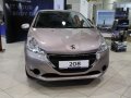 Peugeot 208 2013г.  механика 1000см.  куб в городе Москва, фото 1, Московская область