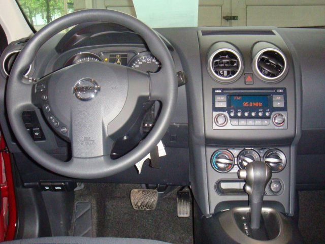 Nissan Qashqai 2012г.  вариатор 1598см.  куб в городе Санкт-Петербург, фото 1, Nissan