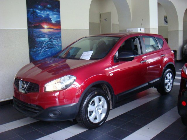 Nissan Qashqai 2012г.  вариатор 1598см.  куб в городе Санкт-Петербург, фото 3, стоимость: 780 000 руб.