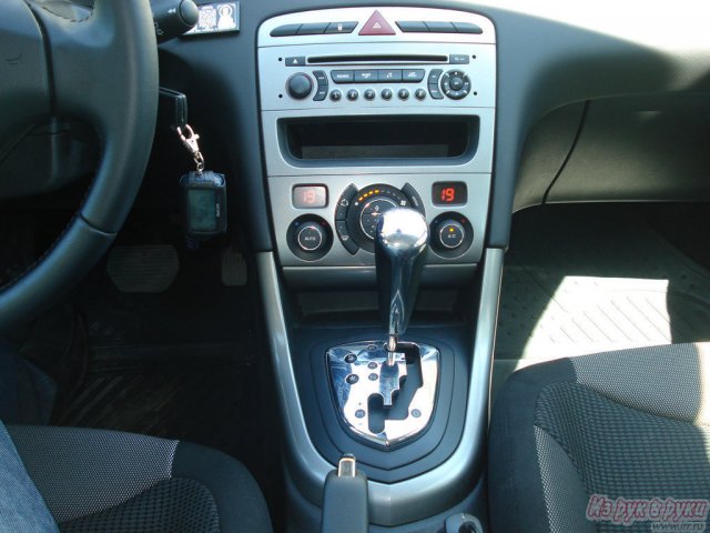 Peugeot 308,  хэтчбек,  2011 г. в.,  пробег:  41000 км.,  автоматическая,  1.6 л в городе Нижний Новгород, фото 2, Peugeot