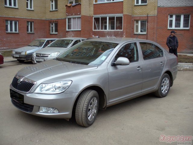 Skoda Octavia,  хэтчбек,  2011 г. в.,  пробег:  40500 км.,  автоматическая,  1.6 л в городе Киров, фото 6, Калужская область