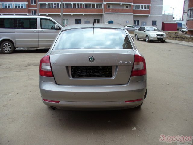 Skoda Octavia,  хэтчбек,  2011 г. в.,  пробег:  40500 км.,  автоматическая,  1.6 л в городе Киров, фото 7, стоимость: 642 000 руб.