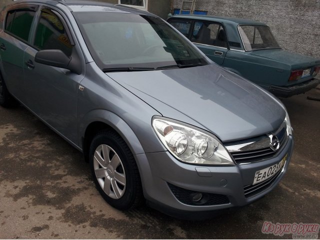 Opel Astra,  хэтчбек,  2007 г. в.,  пробег:  150000 км.,  механическая,  1.6 л в городе Жигулевск, фото 4, стоимость: 370 000 руб.