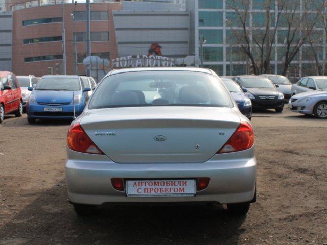 Kia Spectra 1.6 i 16V (101 Hp) 2007 г. в.  ( 1594 см3 ) в городе Москва, фото 5, Московская область