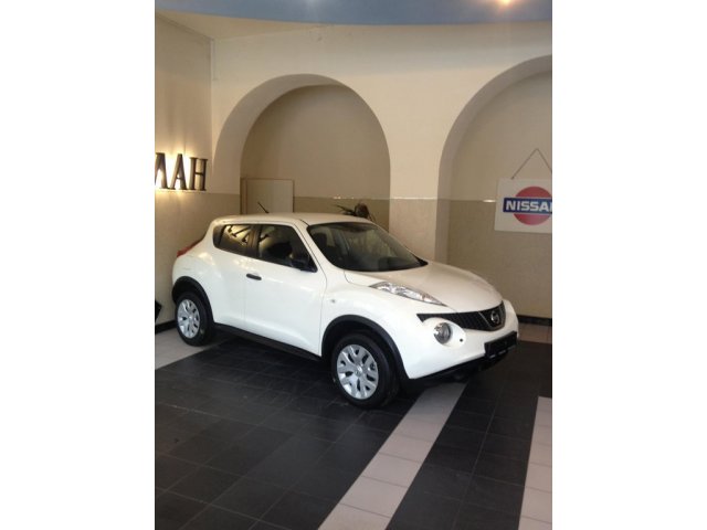 Nissan Juke 2013г.  вариатор 1598см.  куб в городе Санкт-Петербург, фото 6, Nissan