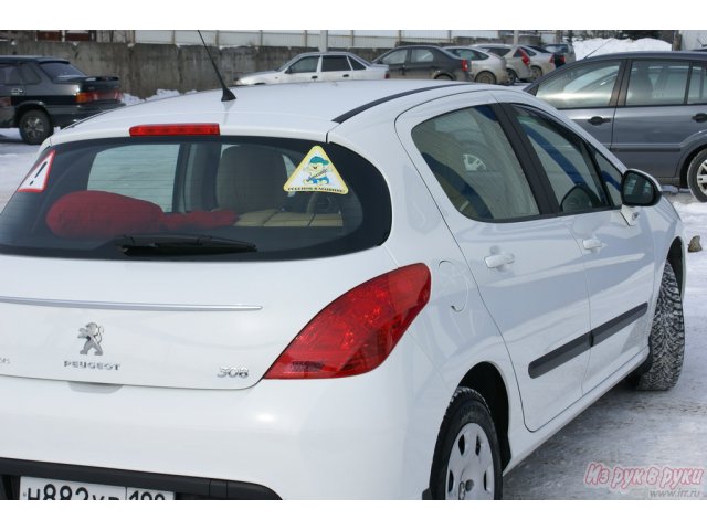 Peugeot 308,  хэтчбек,  2012 г. в.,  пробег:  5000 км.,  автоматическая,  1.6 л в городе Щёлково, фото 6, Московская область