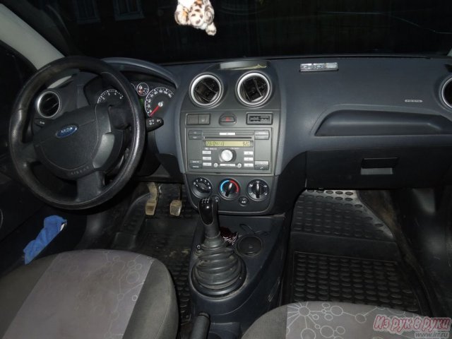 Ford Fiesta,  хэтчбек,  2006 г. в.,  пробег:  127600 км.,  механическая,  1.4 л в городе Тверь, фото 9, Тверская область