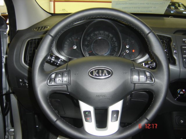 Продается автомобиль Kia Sportage 2012 года в городе Москва, фото 1, KIA