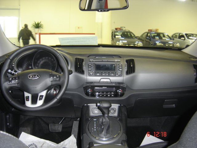 Продается автомобиль Kia Sportage 2012 года в городе Москва, фото 8, Московская область