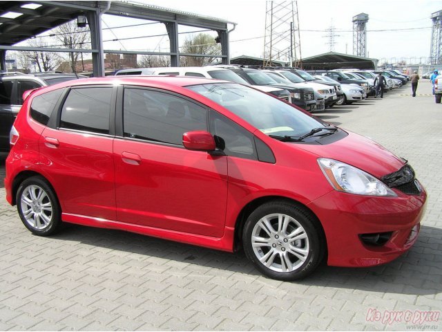 Honda Fit,  универсал,  2009 г. в.,  пробег:  32000 км.,  автоматическая,  1.5 л в городе Калининград, фото 1, Honda