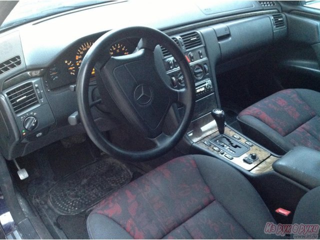 Mercedes E 240,  седан,  1999 г. в.,  пробег:  168000 км.,  автоматическая,  2.4 л в городе Калининград, фото 5, Mercedes