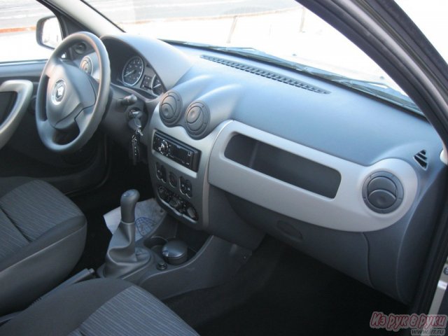 Renault Sandero,  хэтчбек,  2013 г. в.,  механическая,  1600 л в городе Нижний Новгород, фото 1, Renault