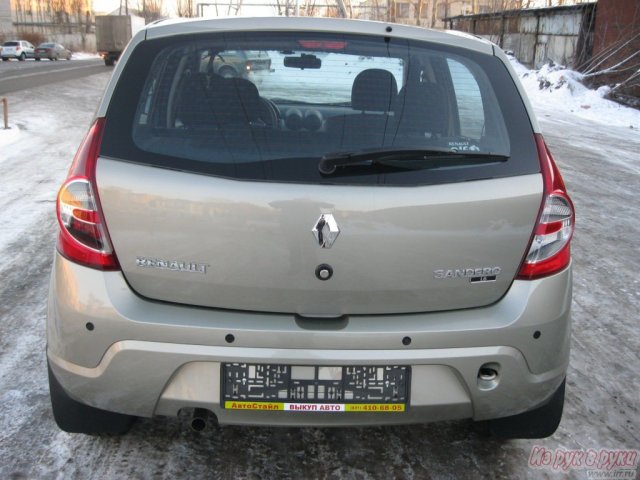 Renault Sandero,  хэтчбек,  2013 г. в.,  механическая,  1600 л в городе Нижний Новгород, фото 5, Нижегородская область