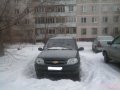 Chevrolet Niva,  внедорожник,  2011 г. в.,  пробег:  28000 км.,  механическая,  1.7 л в городе Орехово-Зуево, фото 1, Московская область