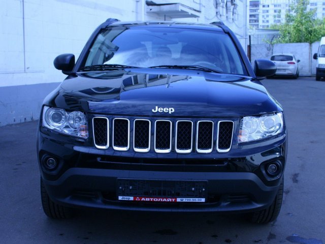 Продается автомобиль Jeep Compass 2012 года в городе Москва, фото 1, стоимость: 1 321 000 руб.