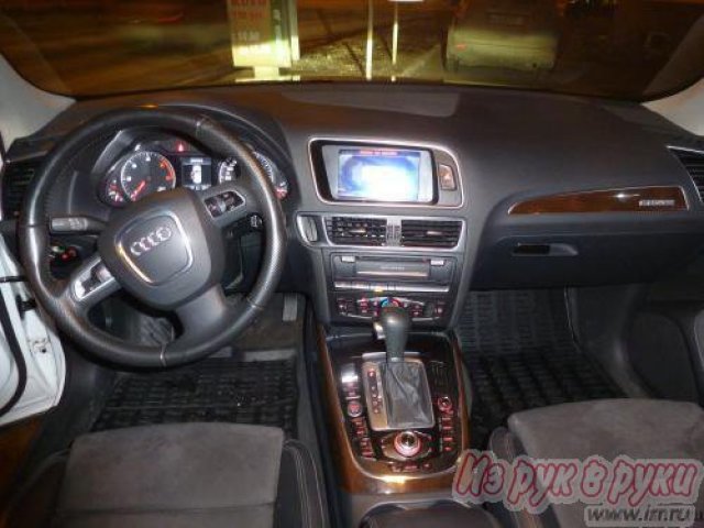 Audi Q5,  внедорожник,  2011 г. в.,  пробег:  110000 км.,  роботизированная,  2.0 л в городе Воронеж, фото 1, Воронежская область