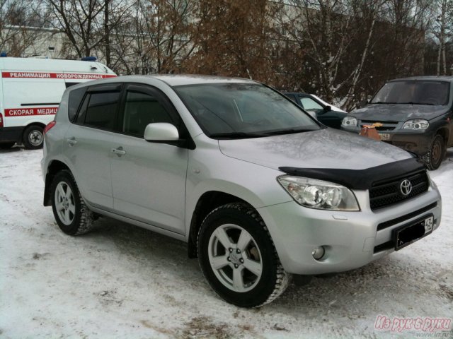 Toyota RAV4,  внедорожник,  2008 г. в.,  пробег:  64200 км.,  автоматическая,  2.0 л в городе Киров, фото 10, стоимость: 830 000 руб.