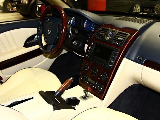 Maserati Quattroporte,  2007 г. в.,  автоматическая,  4244 куб.,  пробег:  66682 км. в городе Москва, фото 7, Московская область