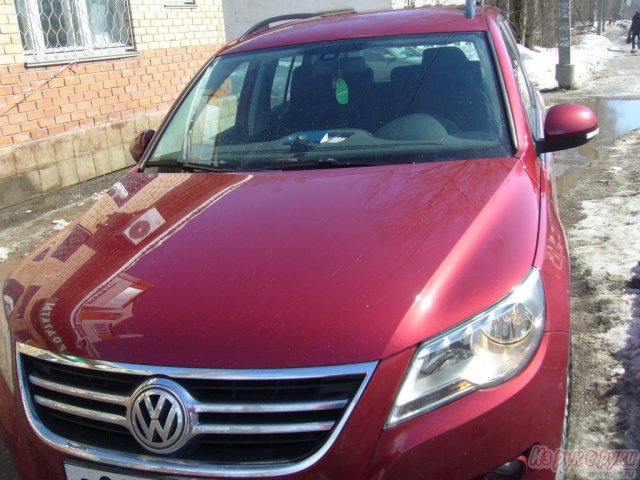 Volkswagen Tiguan,  внедорожник,  2011 г. в.,  пробег:  110000 км.,  механическая,  1.4 л в городе Чебоксары, фото 3, Volkswagen