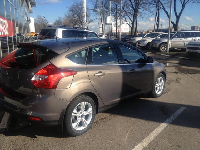 Ford Focus 2013г.  автомат 1596см.  куб в городе Санкт-Петербург, фото 2, стоимость: 690 000 руб.