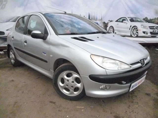 Peugeot 206 2003г.  автомат 1361см.  куб в городе Санкт-Петербург, фото 2, Ленинградская область