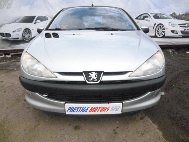 Peugeot 206 2003г.  автомат 1361см.  куб в городе Санкт-Петербург, фото 4, Peugeot