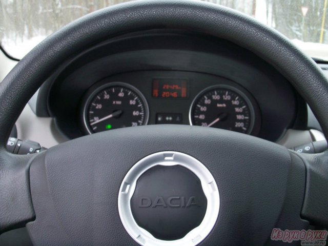 Dacia Logan,  седан,  2009 г. в.,  пробег:  32000 км.,  механическая,  1.4 л в городе Калининград, фото 5, стоимость: 299 000 руб.