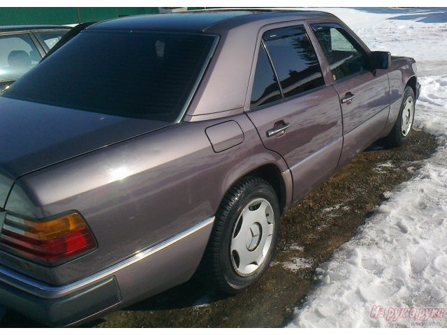 Mercedes 250,  седан,  1991 г. в.,  пробег:  312000 км.,  механическая,  2.5 л в городе Калининград, фото 6, Mercedes