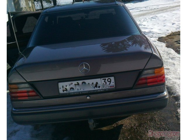 Mercedes 250,  седан,  1991 г. в.,  пробег:  312000 км.,  механическая,  2.5 л в городе Калининград, фото 7, Калининградская область