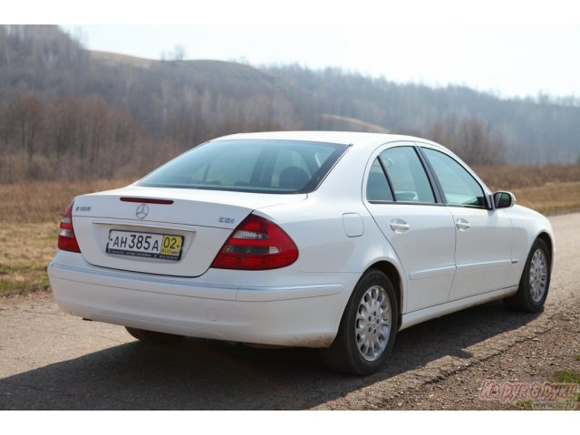 Mercedes E 320,  седан,  2004 г. в.,  пробег:  200000 км.,  автоматическая,  3.2 л в городе Уфа, фото 6, Башкортостан