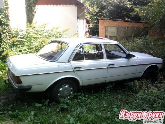 Mercedes 300,  седан,  1982 г. в.,  механическая в городе Калининград, фото 1, стоимость: 45 000 руб.