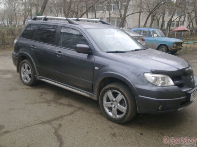 Mitsubishi Outlander,  внедорожник,  2006 г. в.,  пробег:  105000 км.,  автоматическая,  2.4 л в городе Оренбург, фото 3, стоимость: 580 000 руб.