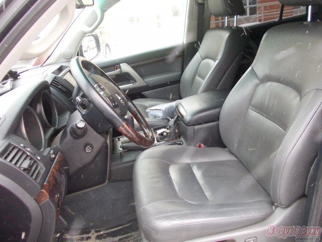 Toyota Land Cruiser,  внедорожник,  2008 г. в.,  пробег:  75000 км.,  автоматическая,  4.5 л в городе Киров, фото 5, стоимость: 2 100 000 руб.