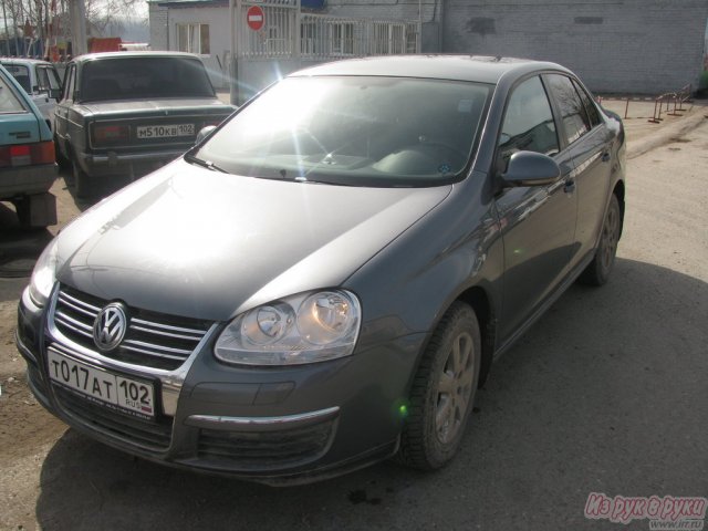 Volkswagen Jetta,  седан,  2007 г. в.,  пробег:  75000 км.,  автоматическая,  1.6 л в городе Уфа, фото 1, Volkswagen