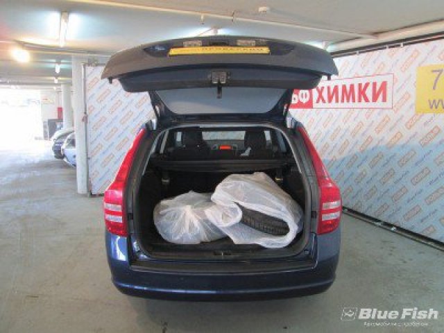 KIA Cee' d,  универсал,  2009 г. в.,  пробег:  88500 км.,  механика,  1,6 л в городе Москва, фото 5, Московская область